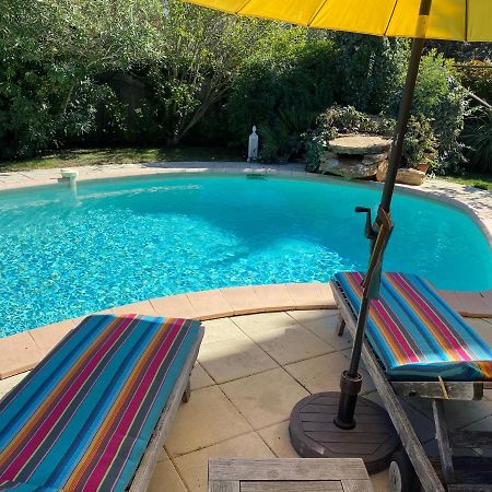 Studio Bord De Piscine Sérignan-du-Comtat Eksteriør billede